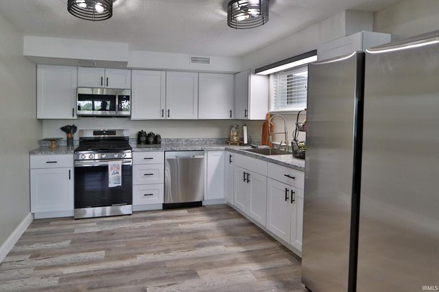 5547 N West Shafer Drive, Monticello, IN 47960