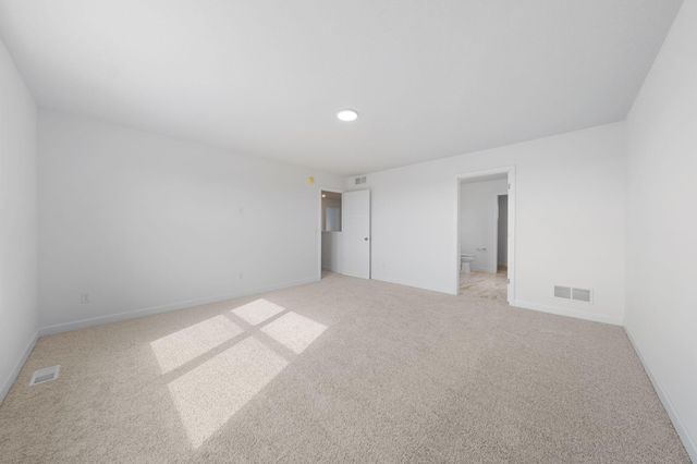 18524 Lincoln Street NW, Elk River, MN 55330
