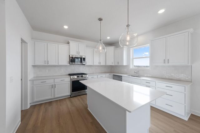 18524 Lincoln Street NW, Elk River, MN 55330
