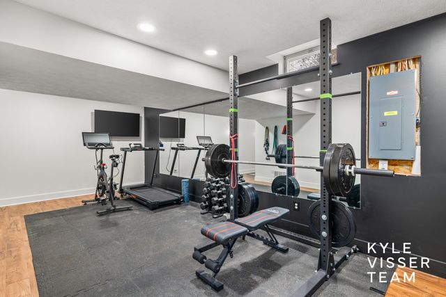 7033 Concolor Drive NE, Rockford, MI 49341