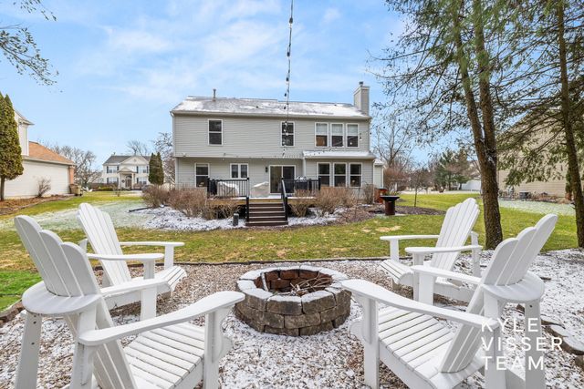 7033 Concolor Drive NE, Rockford, MI 49341