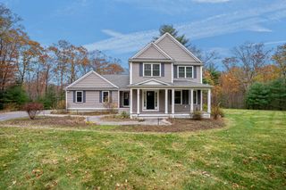 36 Clark Rd, Uxbridge, MA 01569