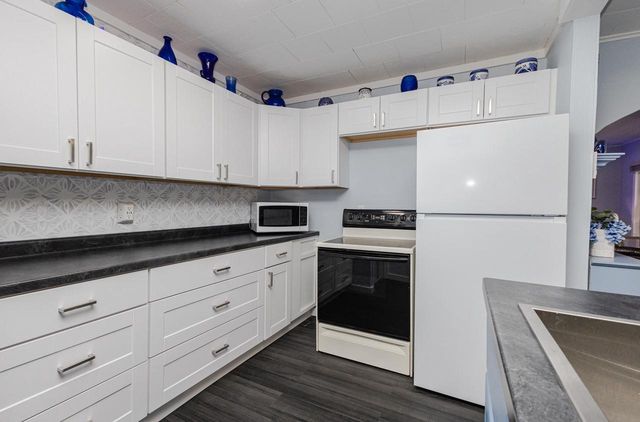 1514 River DRIVE, Watertown, WI 53094