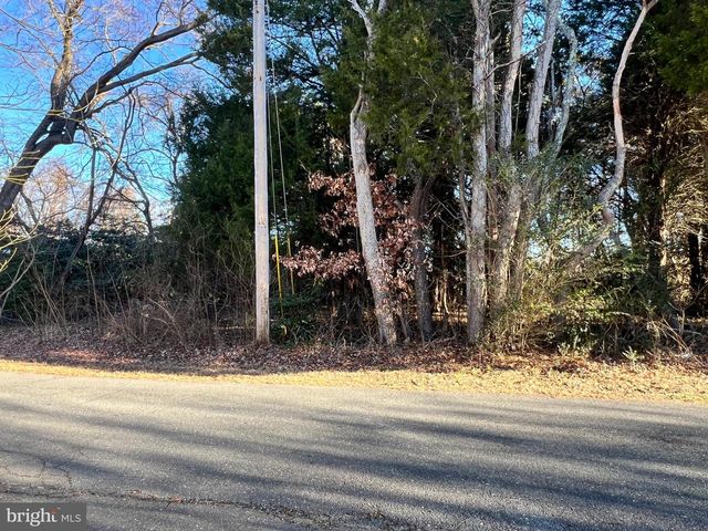 BAY DR, Chaptico, MD 20621