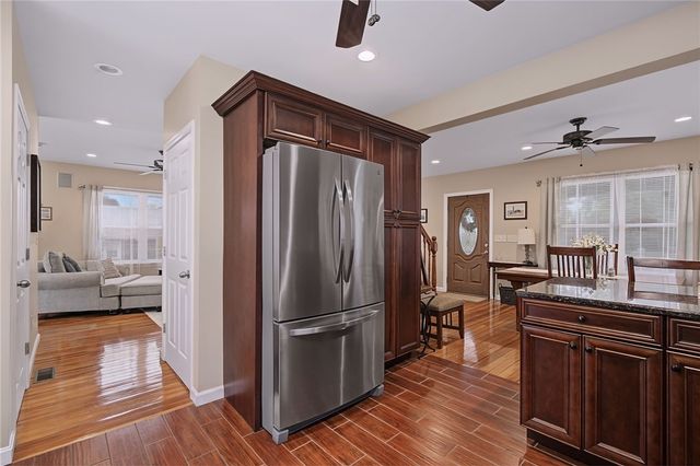 81 Rogers Avenue, Barrington, RI 02806