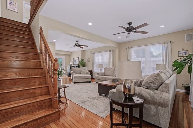 81 Rogers Avenue, Barrington, RI 02806