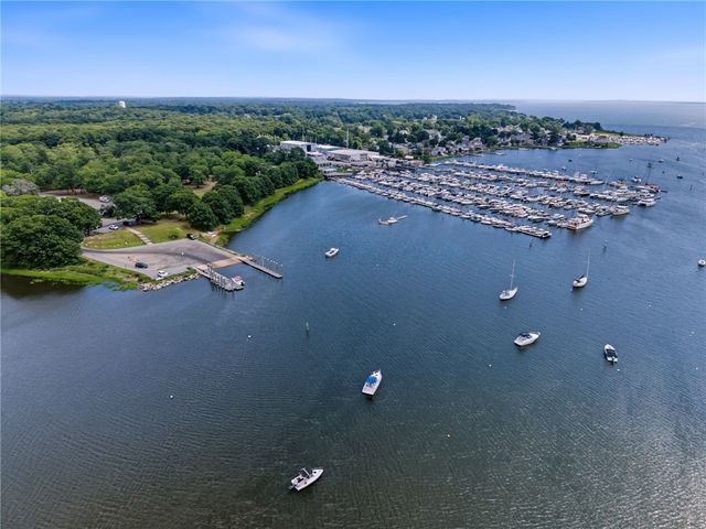 81 Rogers Avenue, Barrington, RI 02806