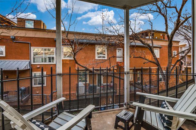 3033 San Jacinto Street 323, Dallas, TX 75204