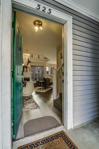 3033 San Jacinto Street 323, Dallas, TX 75204