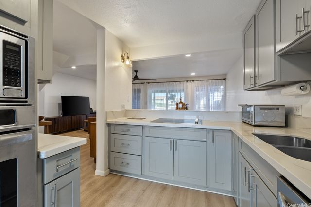 92-1064 PALAHIA Street 9, Kapolei, HI 96707