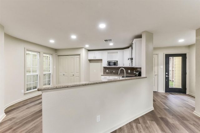 3816 Brandt Street, Houston, TX 77006