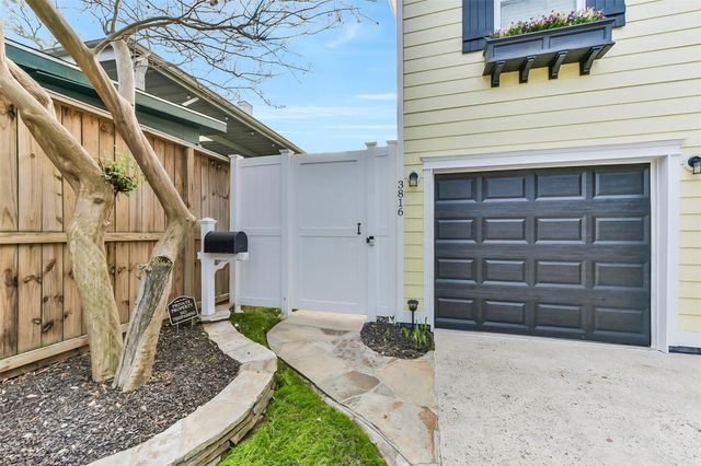 3816 Brandt Street, Houston, TX 77006