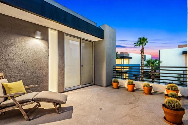 222 Breeze Loop, Palm Springs, CA 92262
