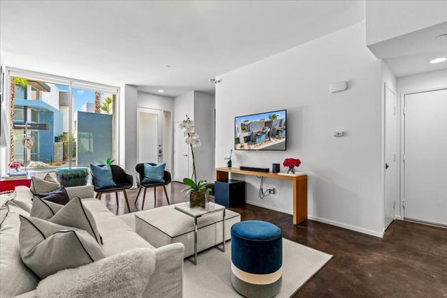 222 Breeze Loop, Palm Springs, CA 92262