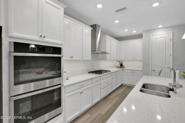 146 CLARENDON Road, St. Johns, FL 32259