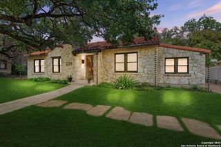 239 Belvidere, Olmos Park, TX 78212