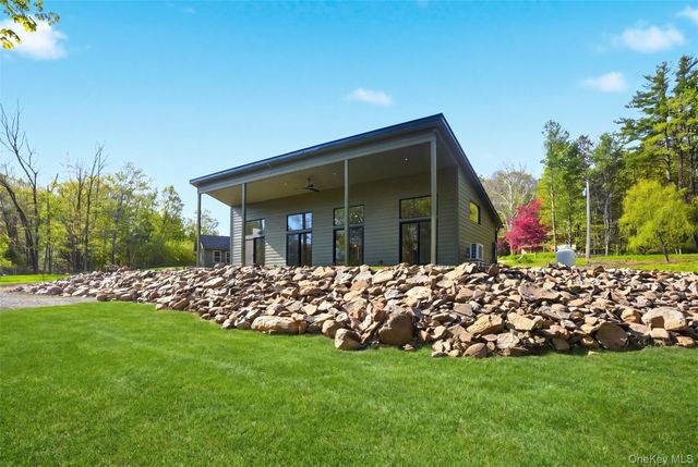 349 High Point Mountain Road, Olivebridge, NY 12461