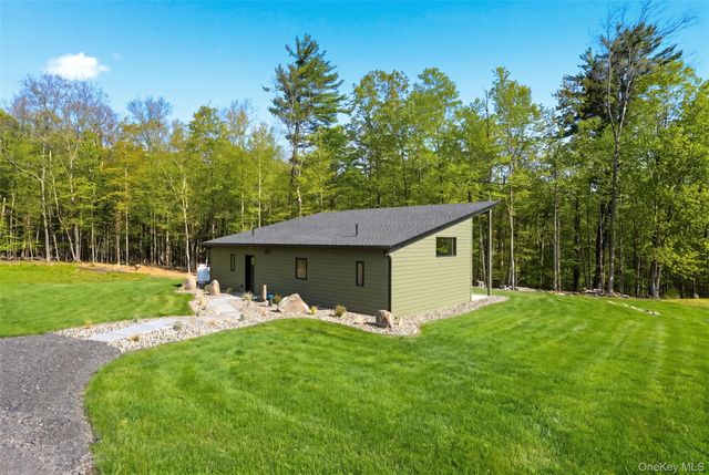 349 High Point Mountain Road, Olivebridge, NY 12461