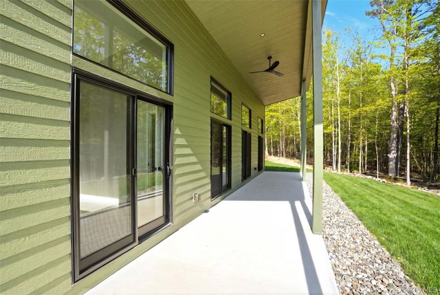 349 High Point Mountain Road, Olivebridge, NY 12461
