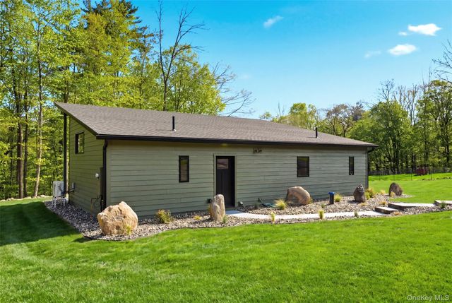 349 High Point Mountain Road, Olivebridge, NY 12461