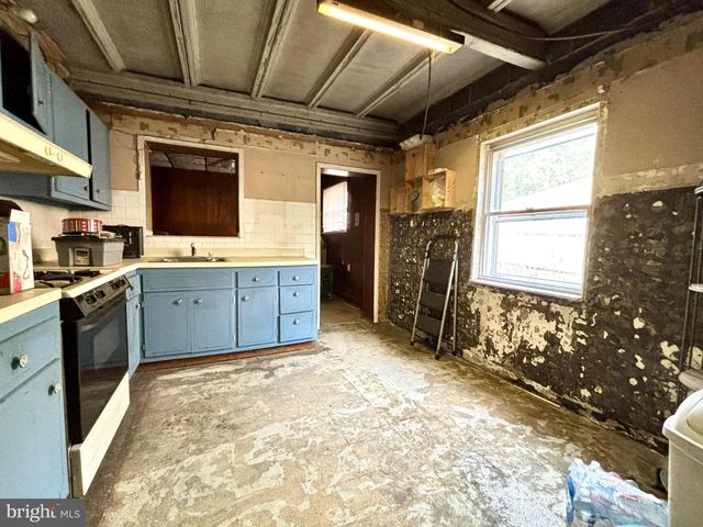 171 SILVER LAKE DR, Clementon, NJ 08021