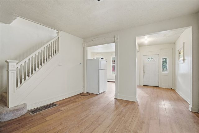 63 McOwen Street, Dayton, OH 45405