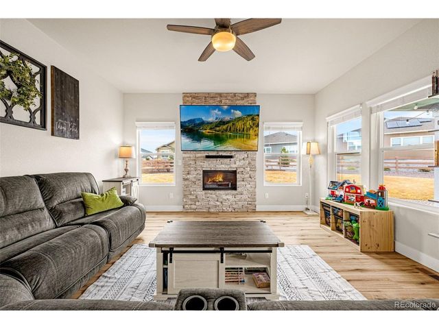 9080 Bugaboo Dr, Colorado Springs, CO 80924
