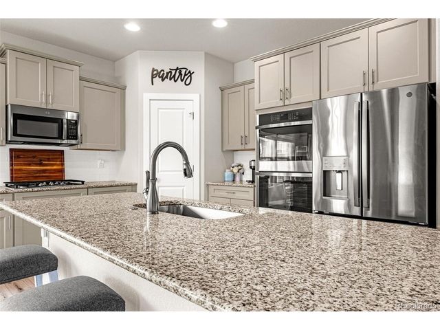 9080 Bugaboo Dr, Colorado Springs, CO 80924