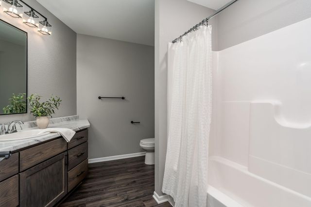 108 Ella Court, Mankato, MN 56001