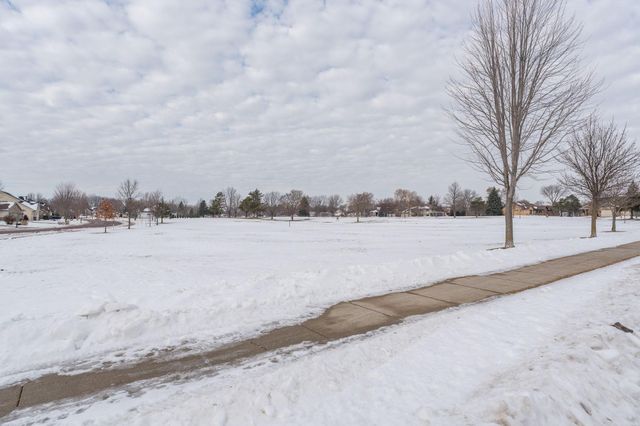 108 Ella Court, Mankato, MN 56001