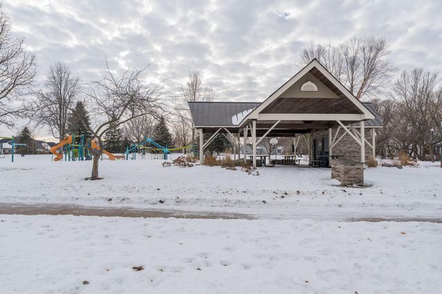 108 Ella Court, Mankato, MN 56001