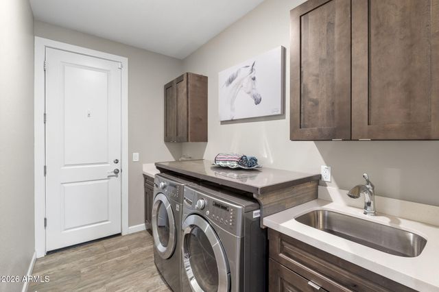 5731 E WINDSTONE Trail, Cave Creek, AZ 85331