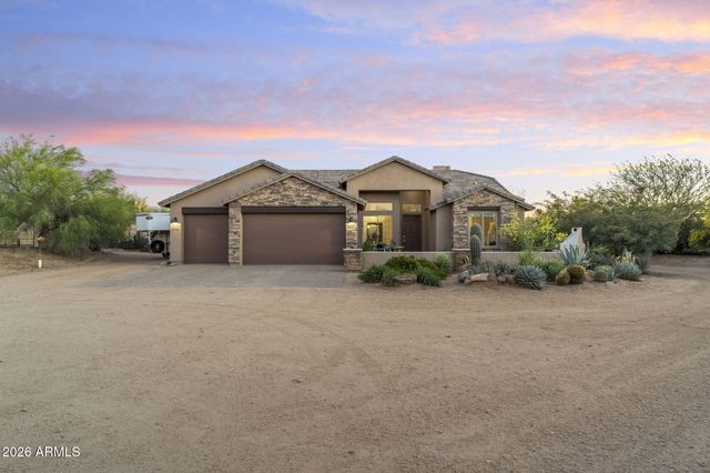 5731 E WINDSTONE Trail, Cave Creek, AZ 85331