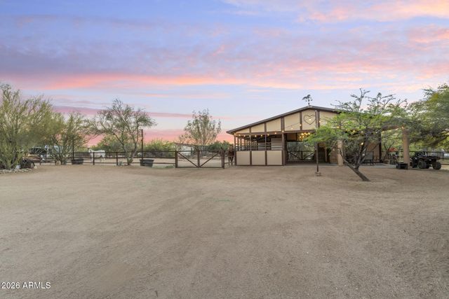 5731 E WINDSTONE Trail, Cave Creek, AZ 85331