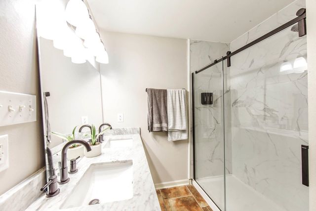 219 Blue Ridge Dr, Gray, LA 70359