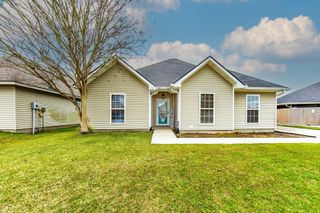 219 Blue Ridge Dr, Gray, LA 70359