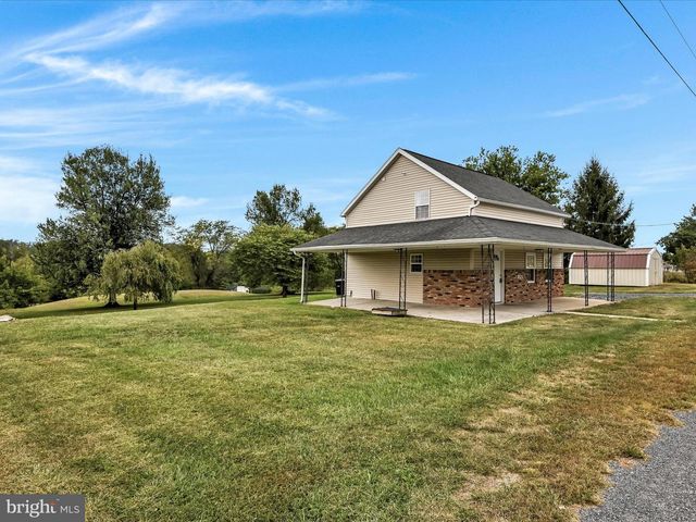 31 E ROSEBUD RD, Myerstown, PA 17067