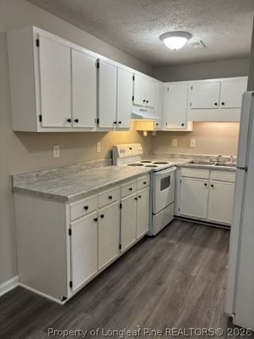 1783 Roberta Court, Fayetteville, NC 28304