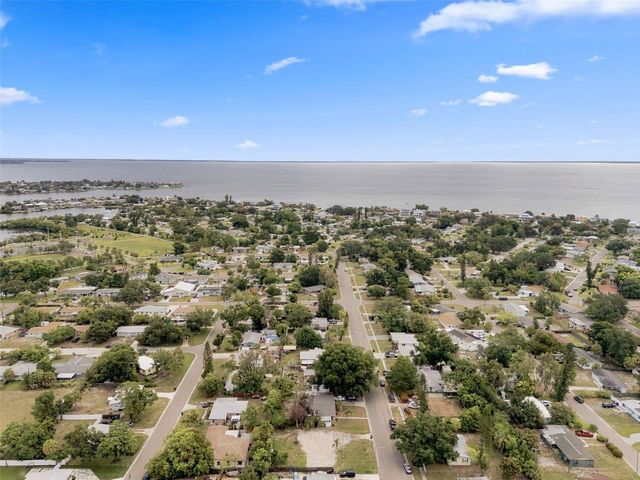 3963 NEPTUNE DRIVE SE, St Petersburg, FL 33705