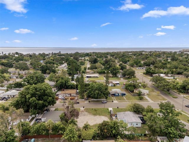 3963 NEPTUNE DRIVE SE, St Petersburg, FL 33705