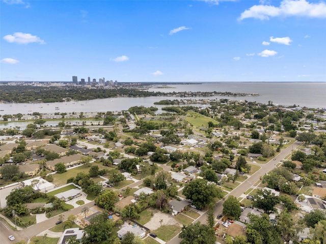 3963 NEPTUNE DRIVE SE, St Petersburg, FL 33705