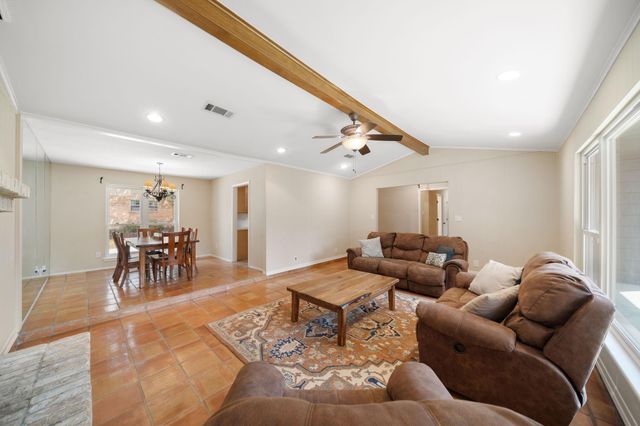 2221 N Belmont Drive, Richmond, TX 77469