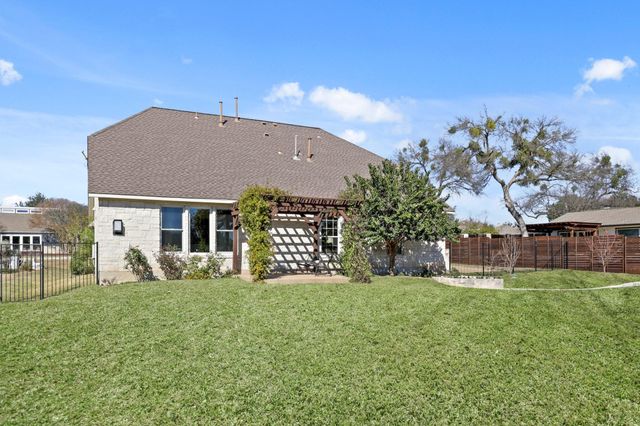 910 Vanguard ST, Austin, TX 78734