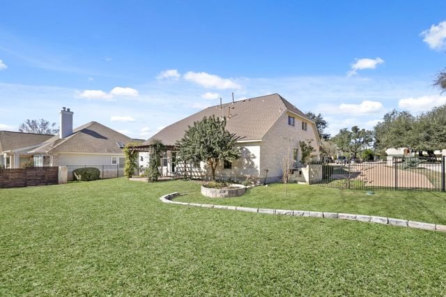 910 Vanguard ST, Austin, TX 78734