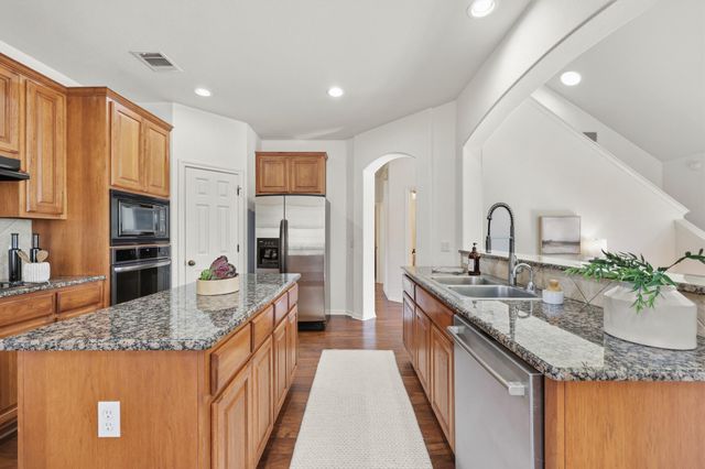 910 Vanguard ST, Austin, TX 78734