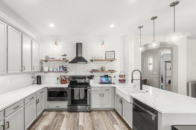 8091 Brigamar Isles Avenue, Boynton Beach, FL 33473