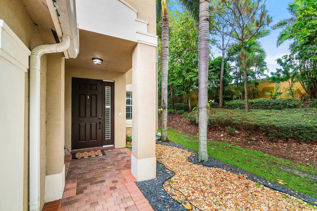 8091 Brigamar Isles Avenue, Boynton Beach, FL 33473