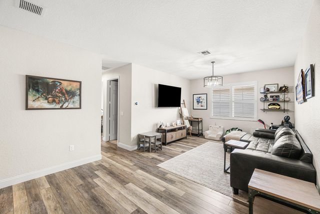 8091 Brigamar Isles Avenue, Boynton Beach, FL 33473