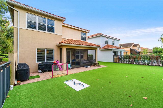 8091 Brigamar Isles Avenue, Boynton Beach, FL 33473