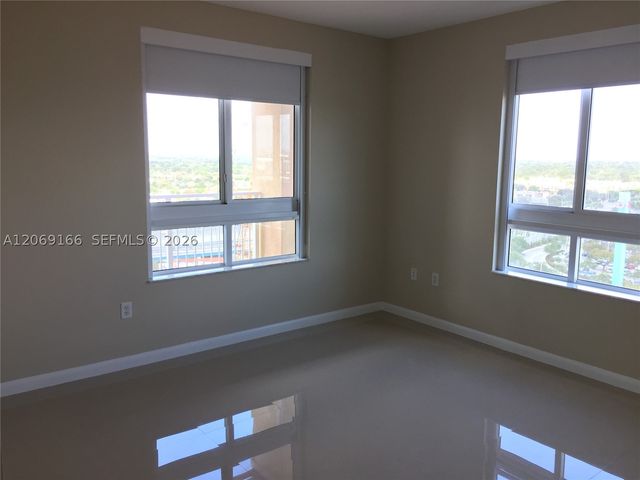 7350 SW 89th St 1611S, Miami, FL 33156